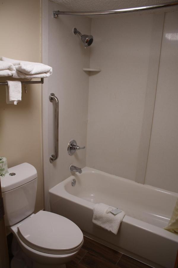 Economy Inn - ステーツビル エクステリア 写真