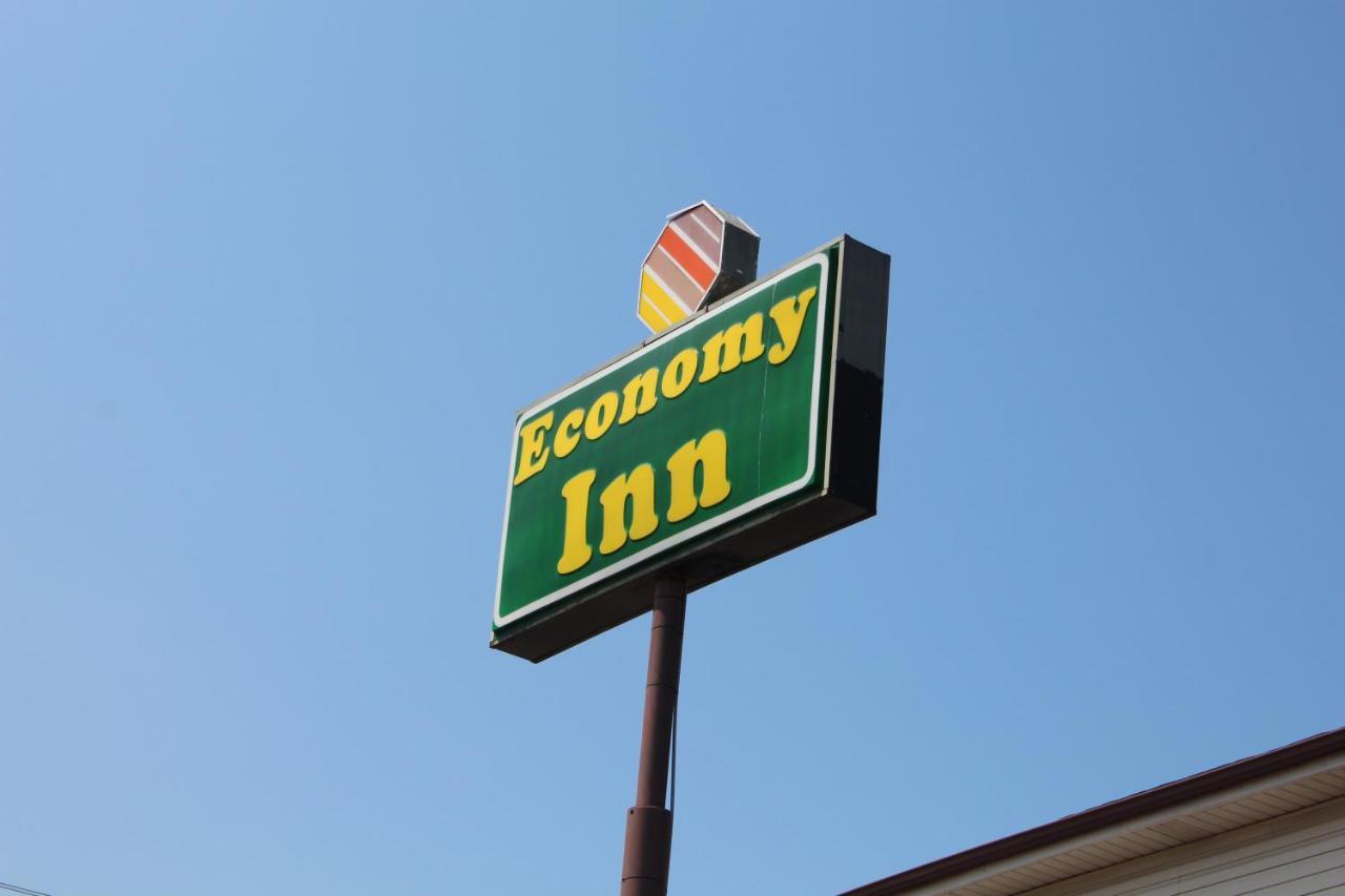 Economy Inn - ステーツビル エクステリア 写真